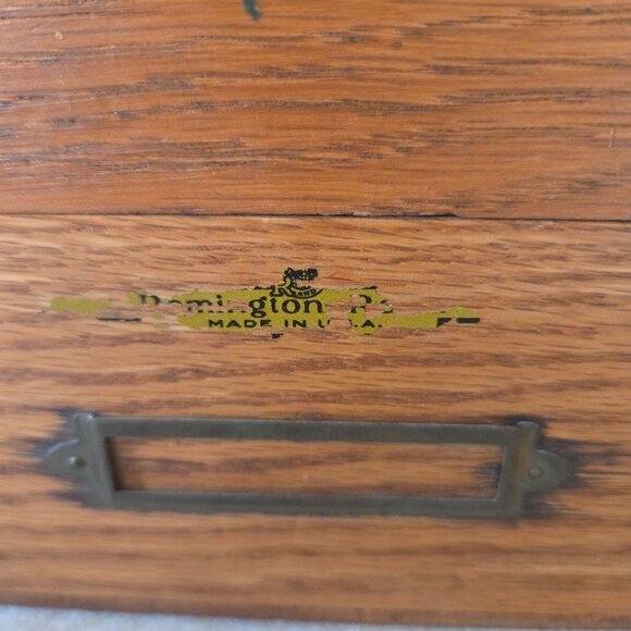 Vintage Remington Rand Oak Wood Dovetailed Index Recipe Card File Box Farmhouse - Picture 2 of 9